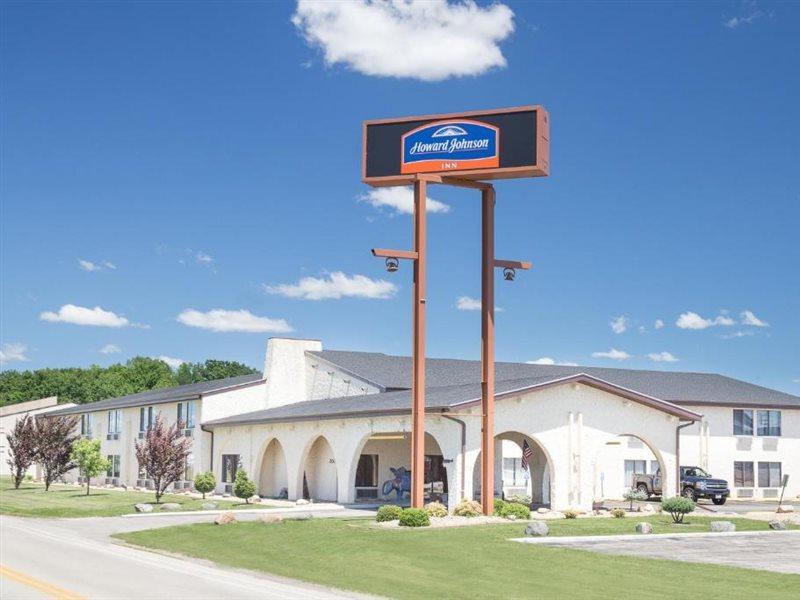 Howard Johnson By Wyndham Appleton Exteriör bild